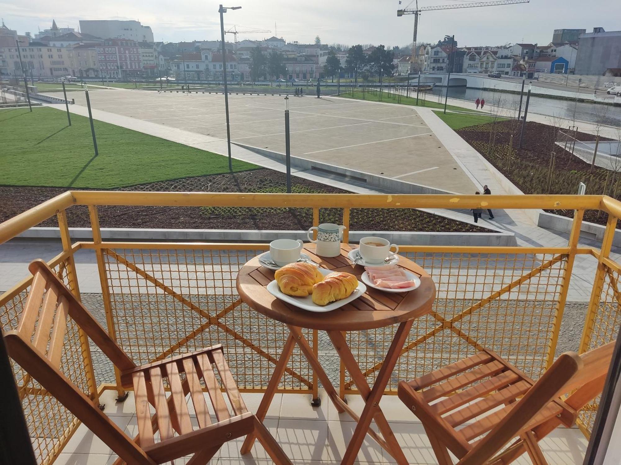 Home Aveiro Ria Екстериор снимка